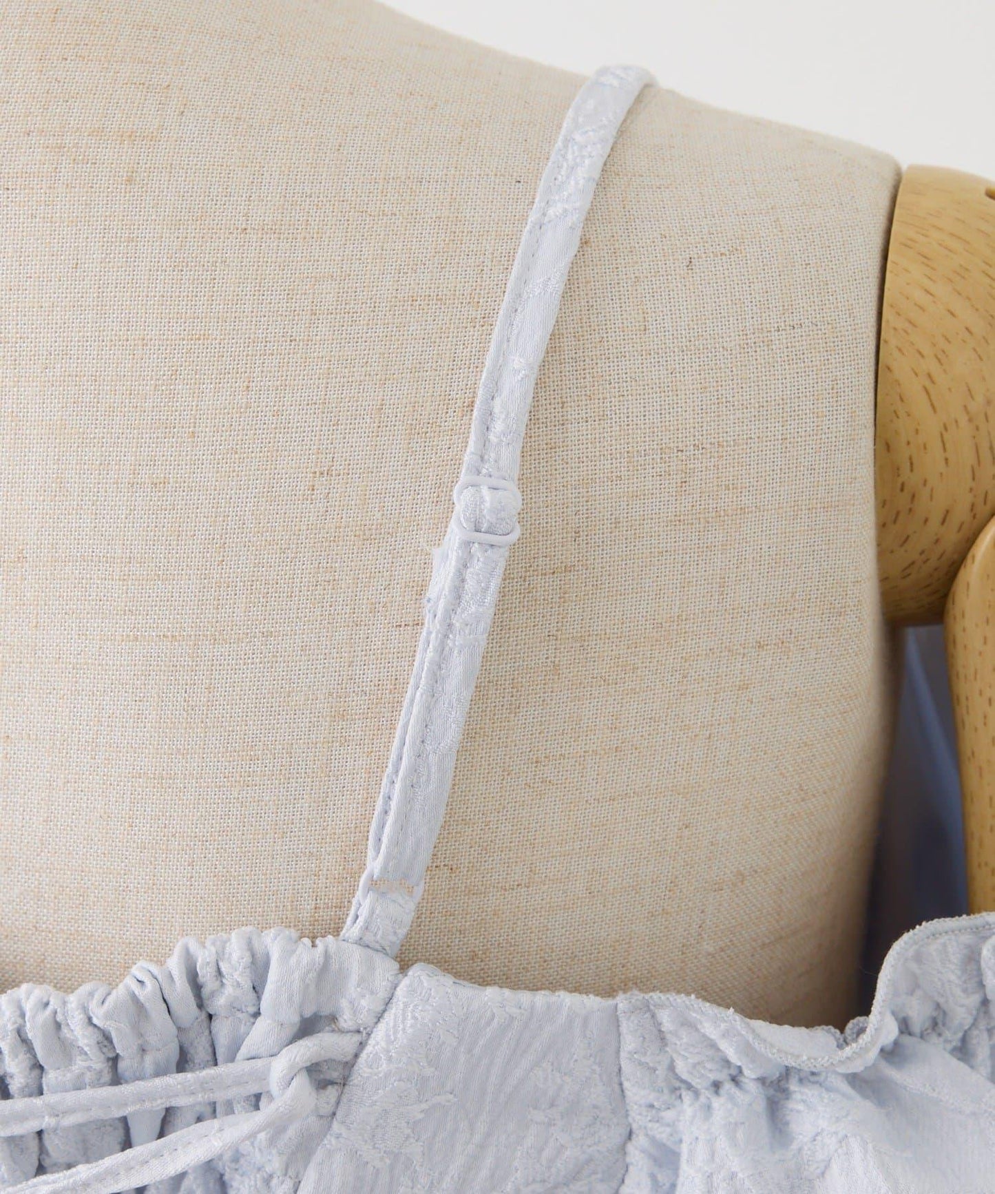 可成套搭配 泡泡袖 女襯衫