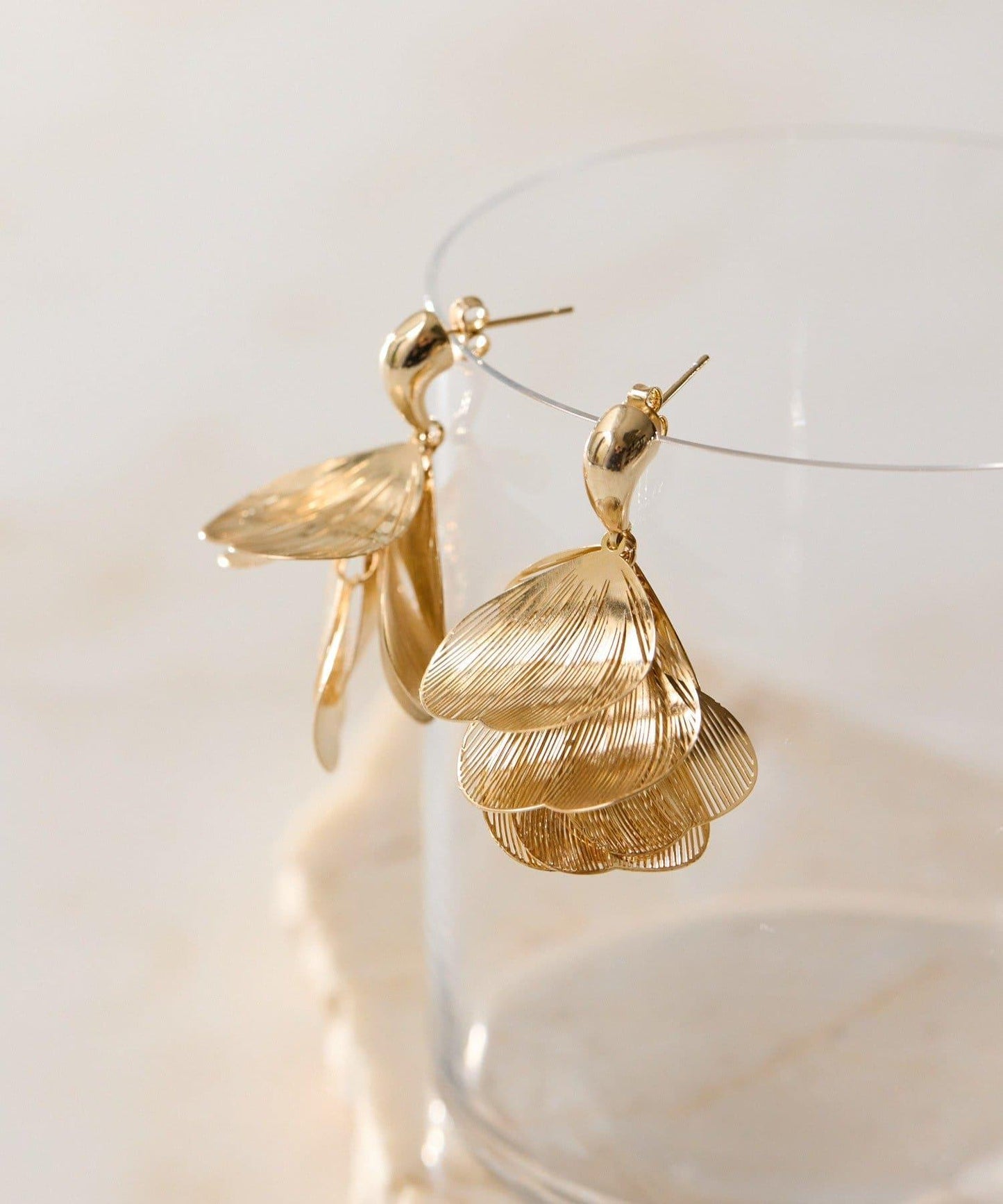 典禮風垂墜花朵耳環