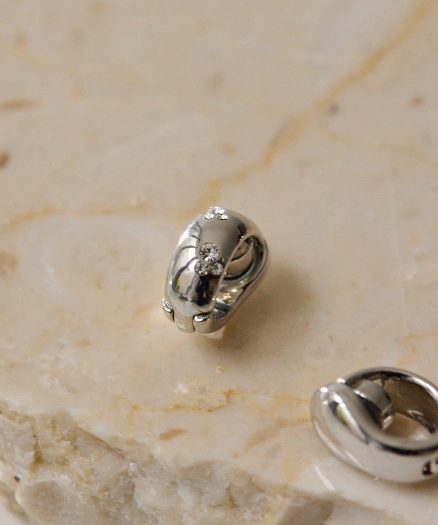 閃亮磁吸耳夾耳環