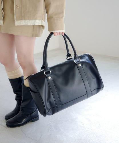 大容量 鉚釘設計 大號波士頓包