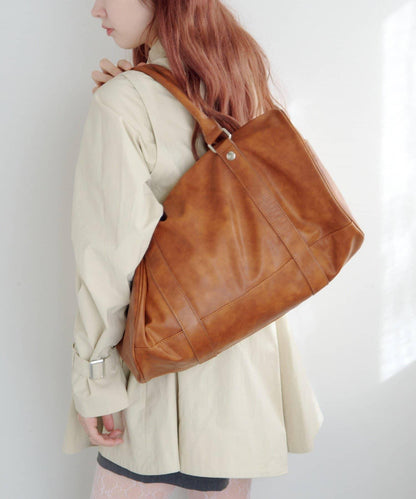 大容量 鉚釘設計 大號波士頓包