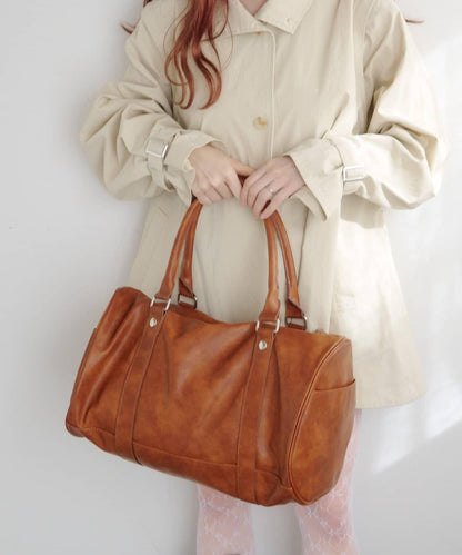 大容量 鉚釘設計 大號波士頓包