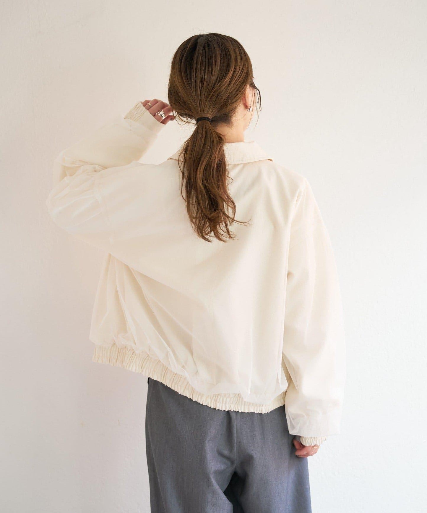 B 薄紗疊層設計 夾克