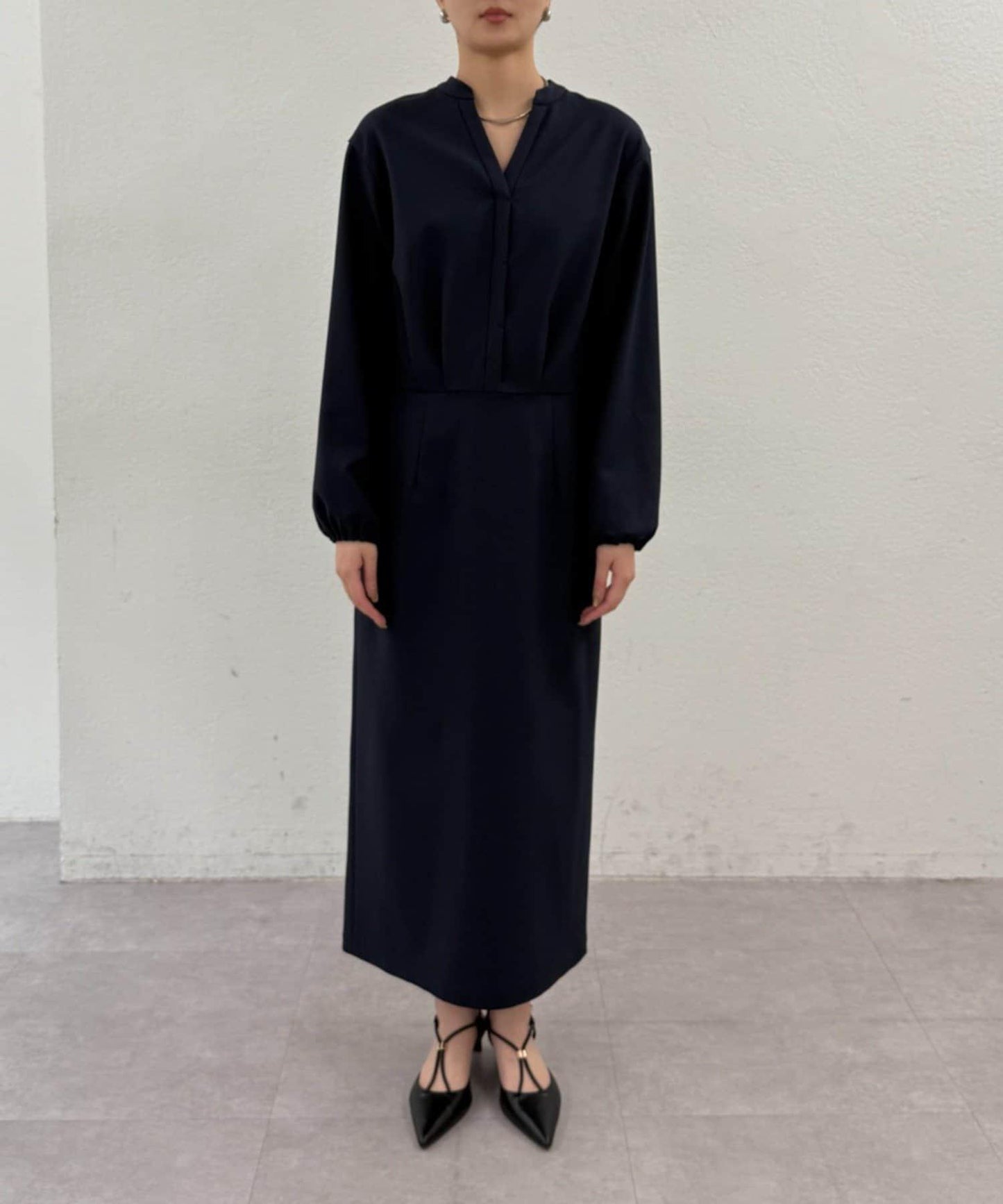 亞麻感 V領 連衣裙