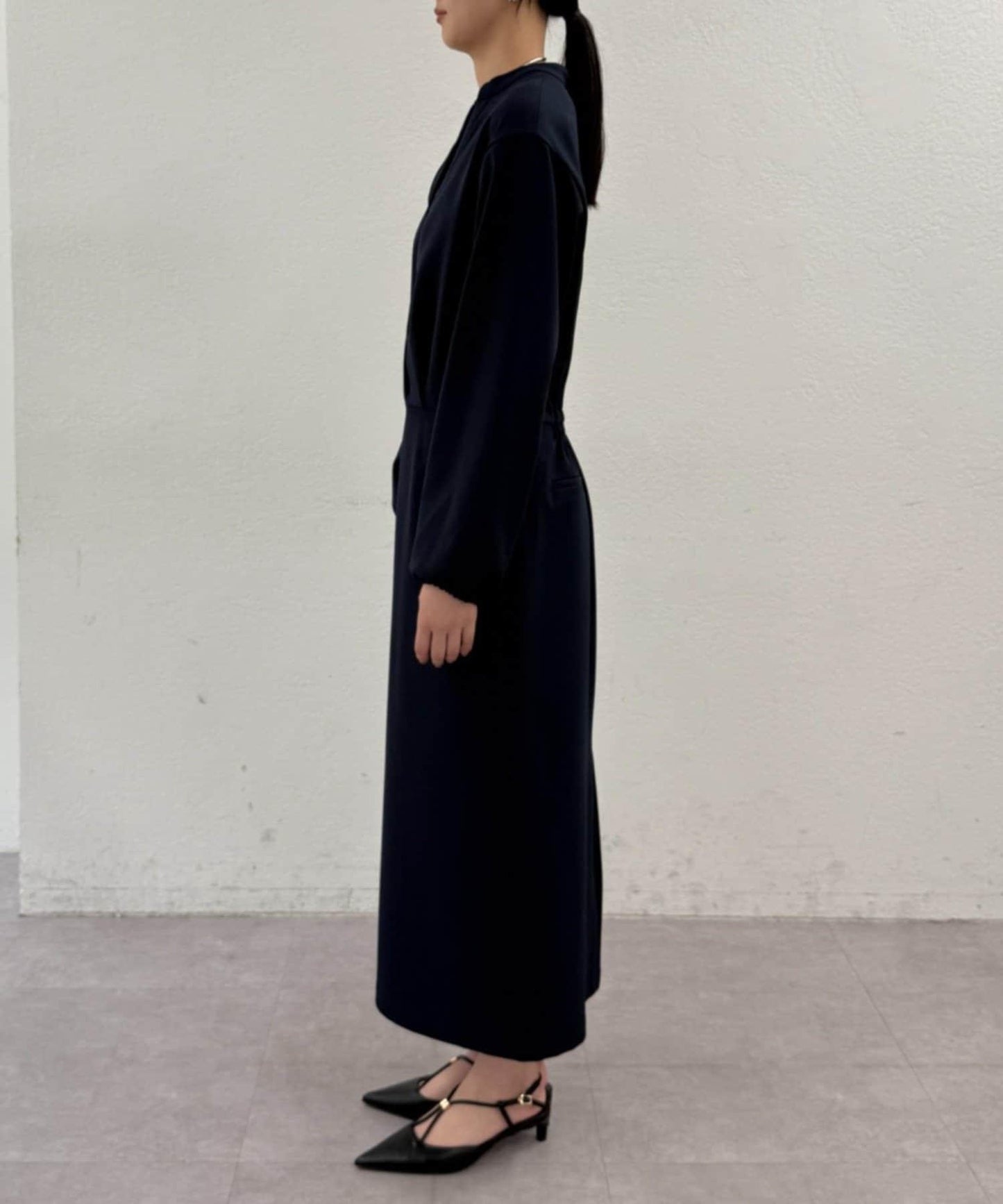 亞麻感 V領 連衣裙