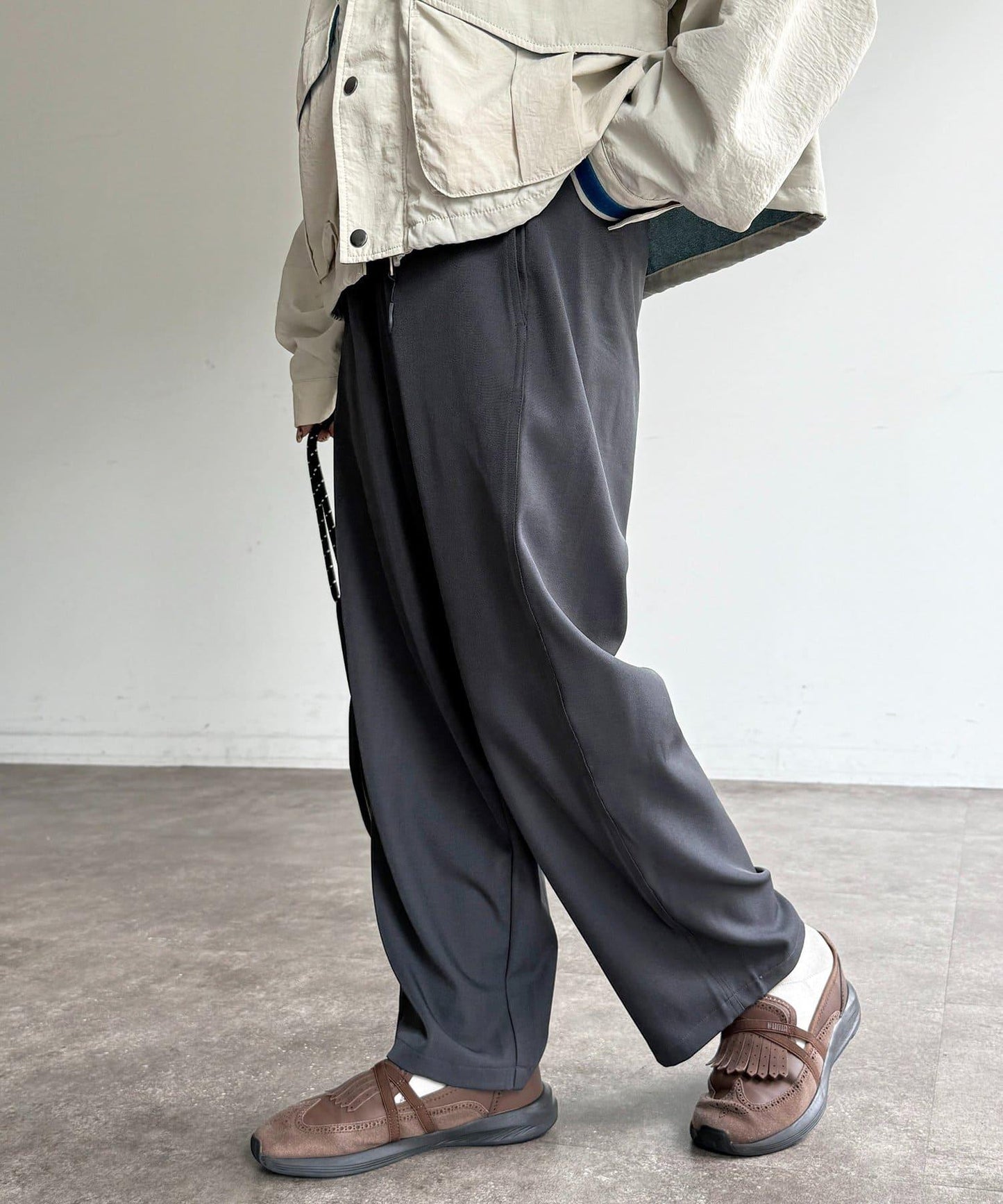 弧形版型 休閒西褲