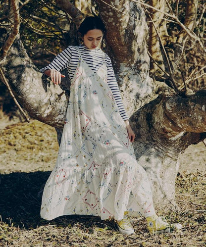 花朵手帕刺繡 吊帶 連衣裙