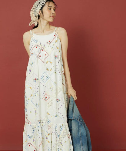 花朵手帕刺繡 吊帶 連衣裙