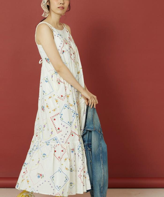 花朵手帕刺繡 吊帶 連衣裙