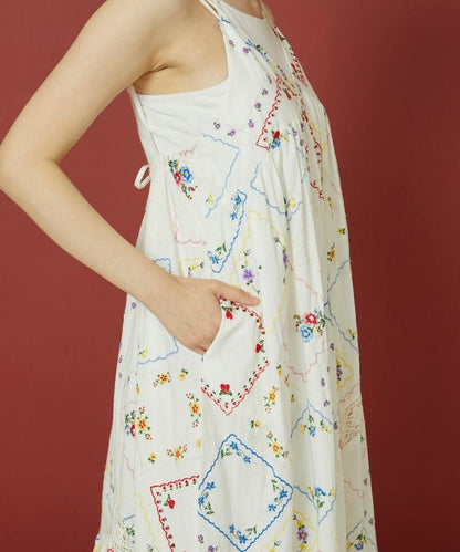 花朵手帕刺繡 吊帶 連衣裙