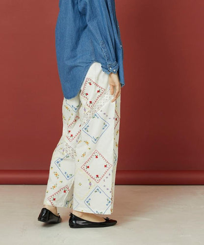 花卉手帕刺繡 褲子