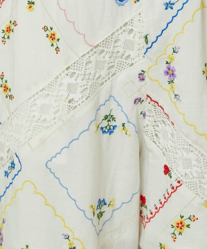 花卉手帕刺繡 褲子