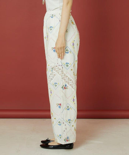 花卉手帕刺繡 褲子