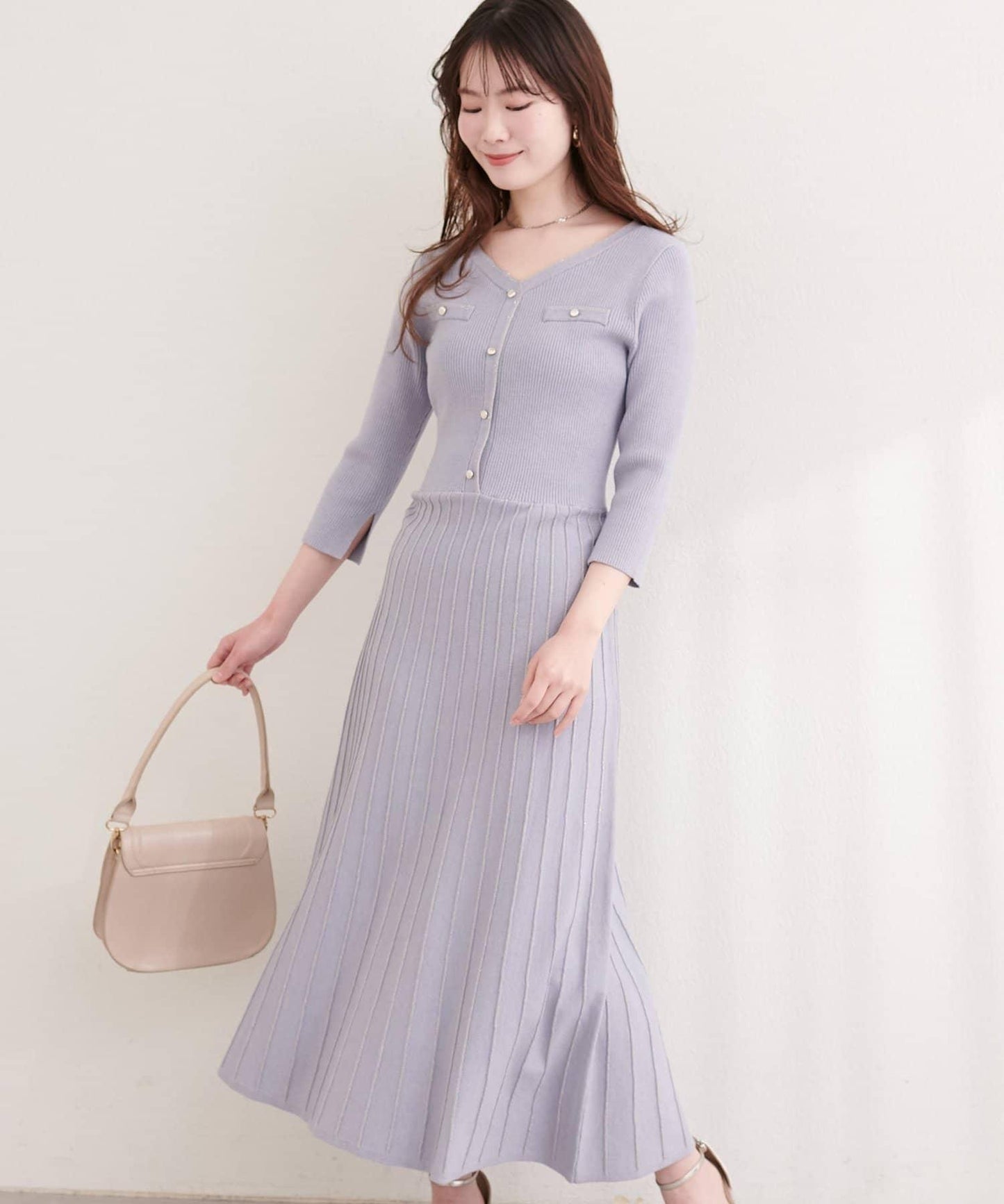 亮片褶皺針織連衣裙