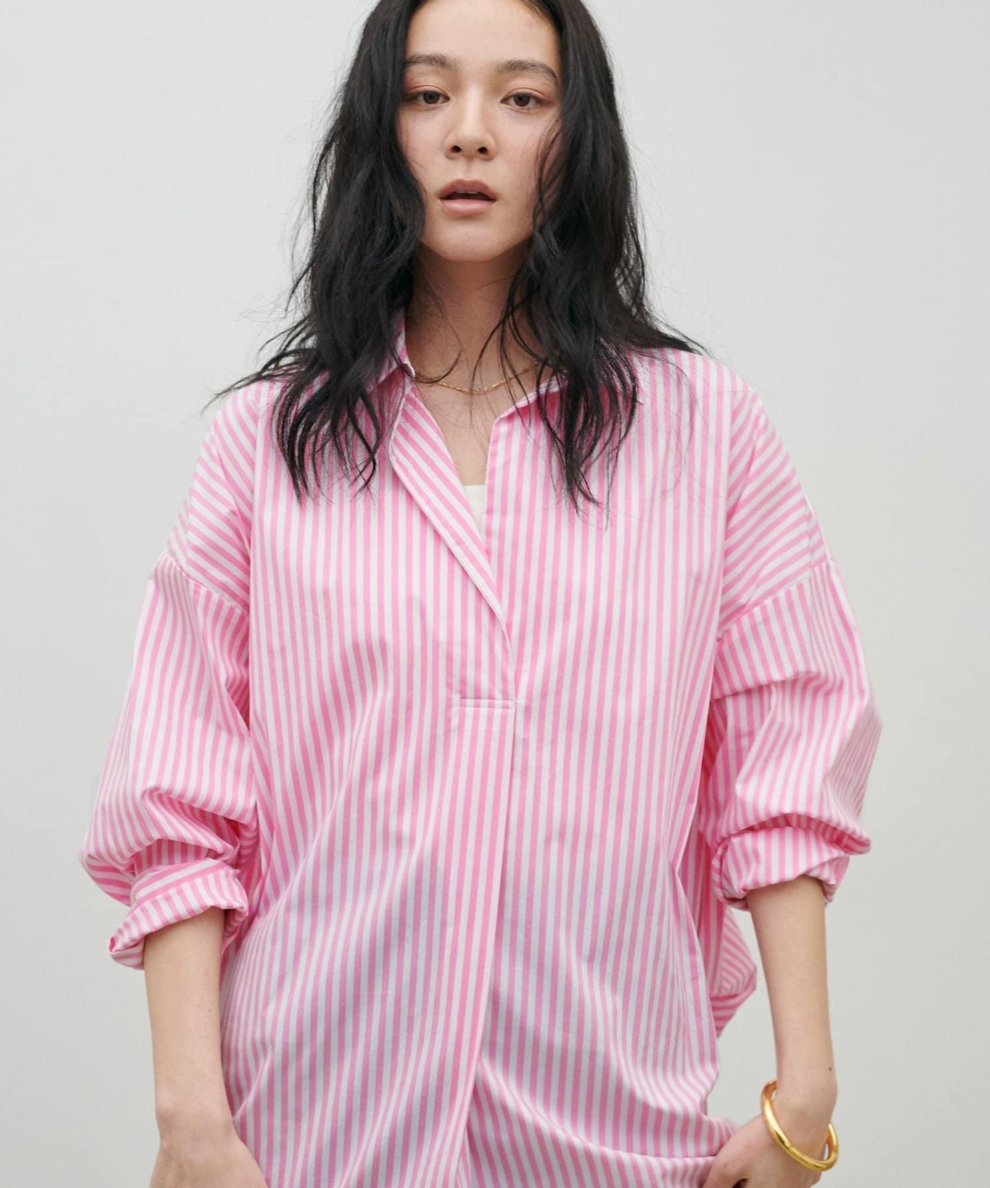 開領設計 長袖襯衫