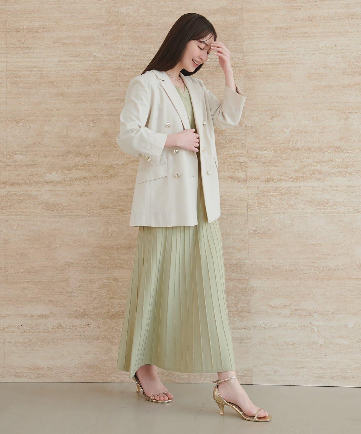 亮片褶皺針織連衣裙