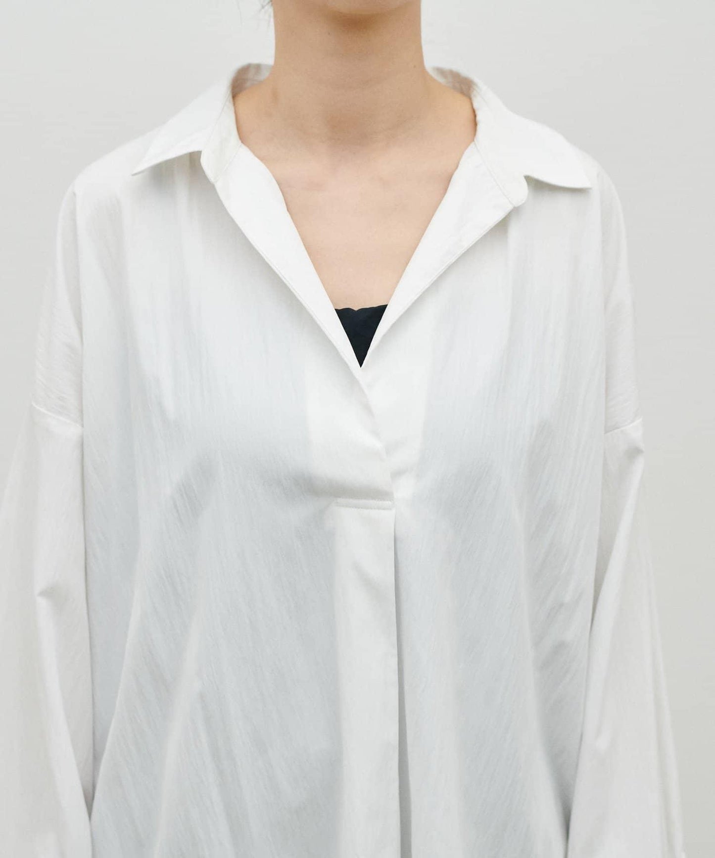 開領設計 長袖襯衫