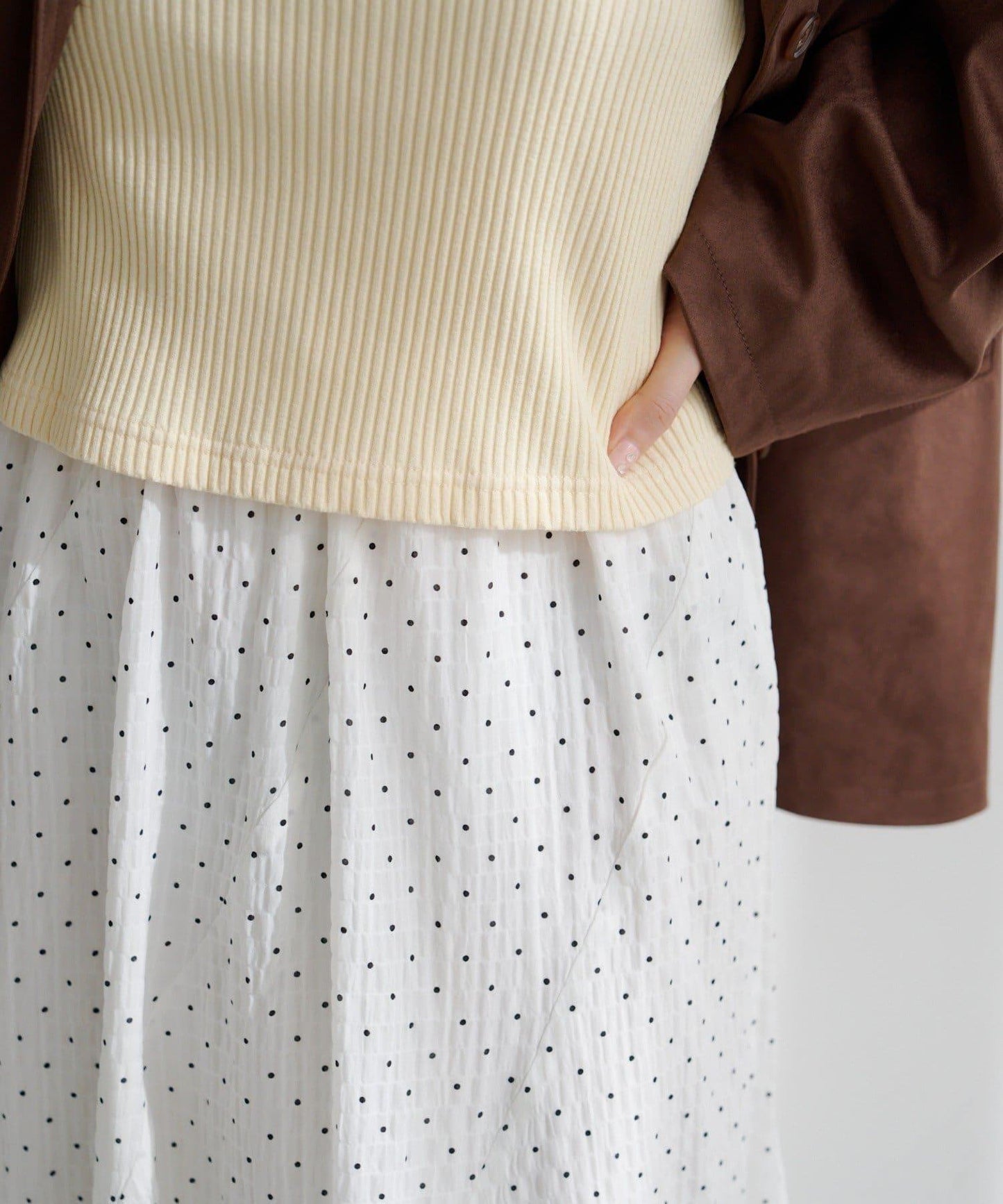 波點透紗中長半身裙
