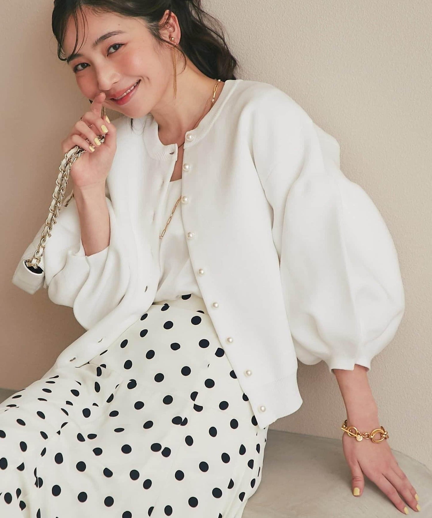 泡泡袖珍珠裝飾針織開衫