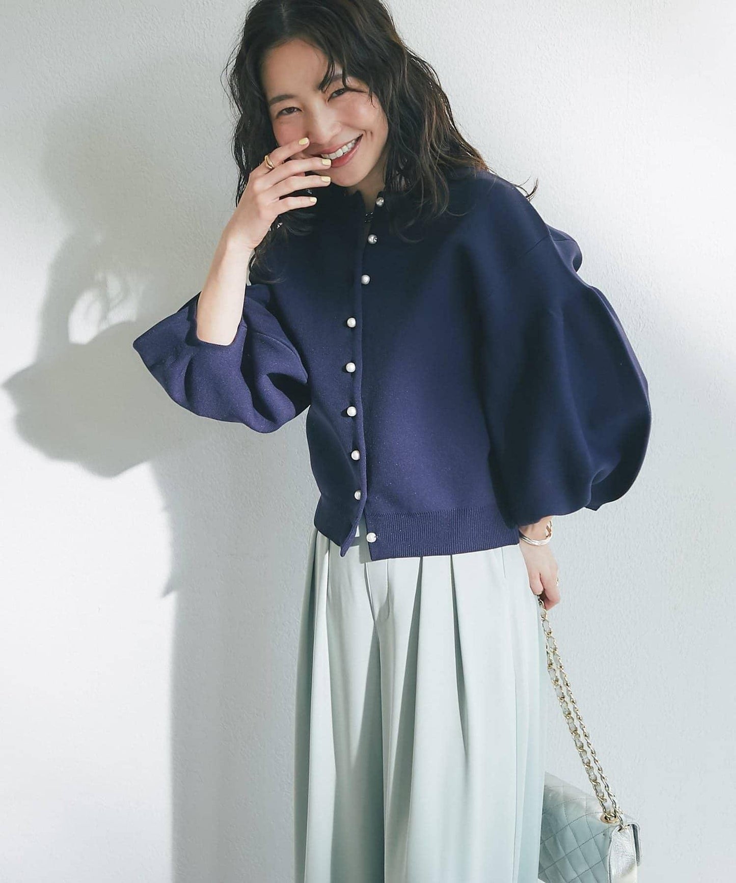 泡泡袖珍珠裝飾針織開衫