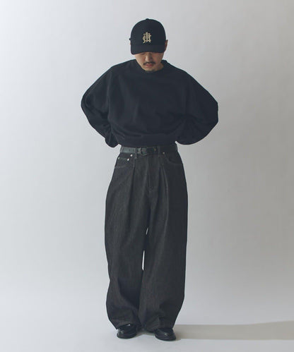 硬挺塔克設計氣球廓形牛仔褲