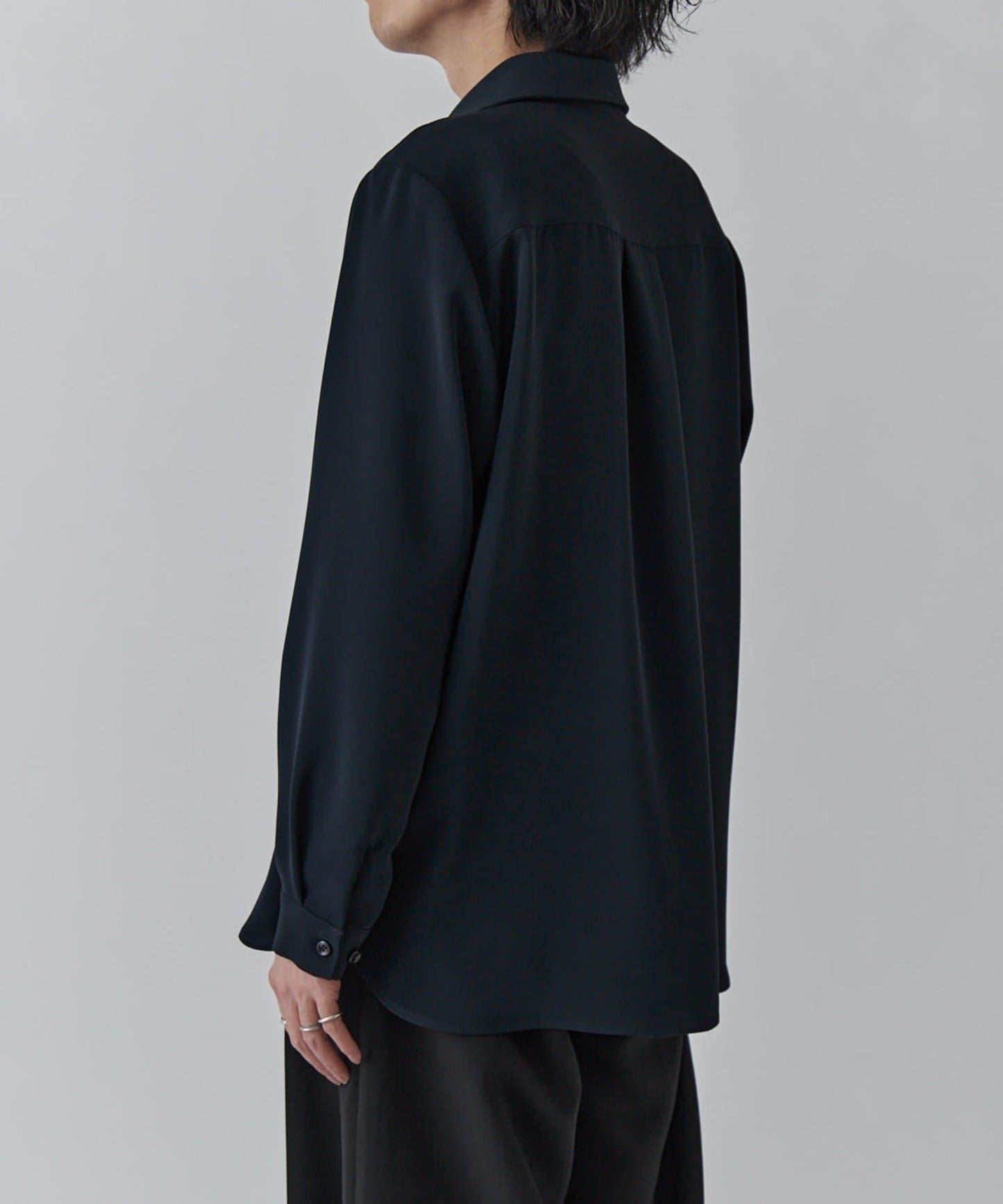 軟觸感基礎襯衫