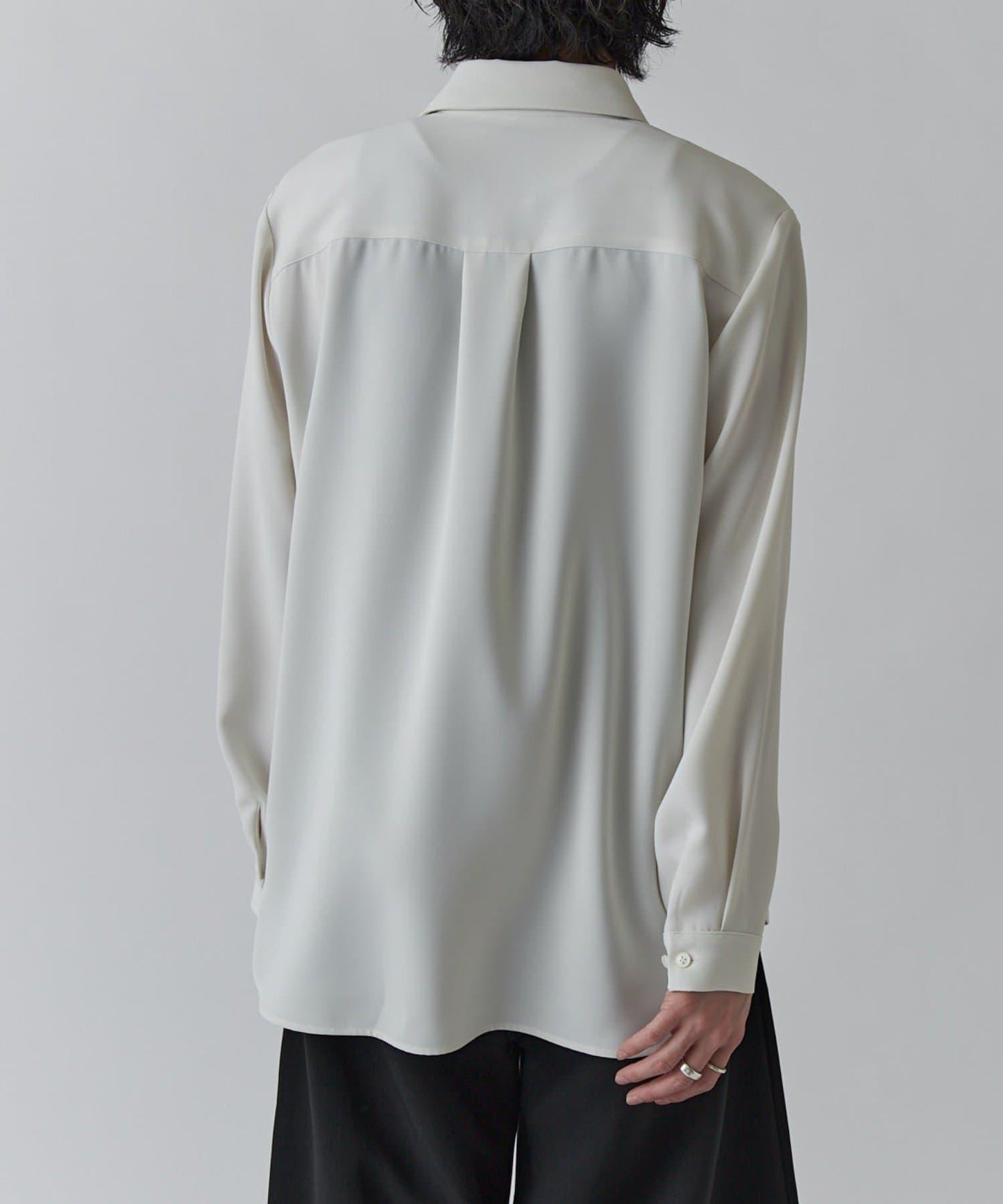 軟觸感基礎襯衫
