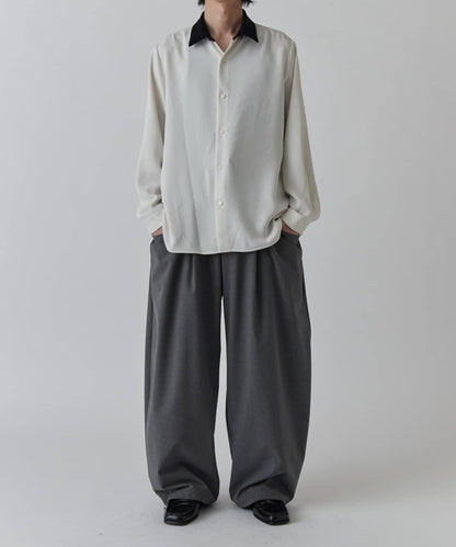 柔軟觸感拼色領襯衫