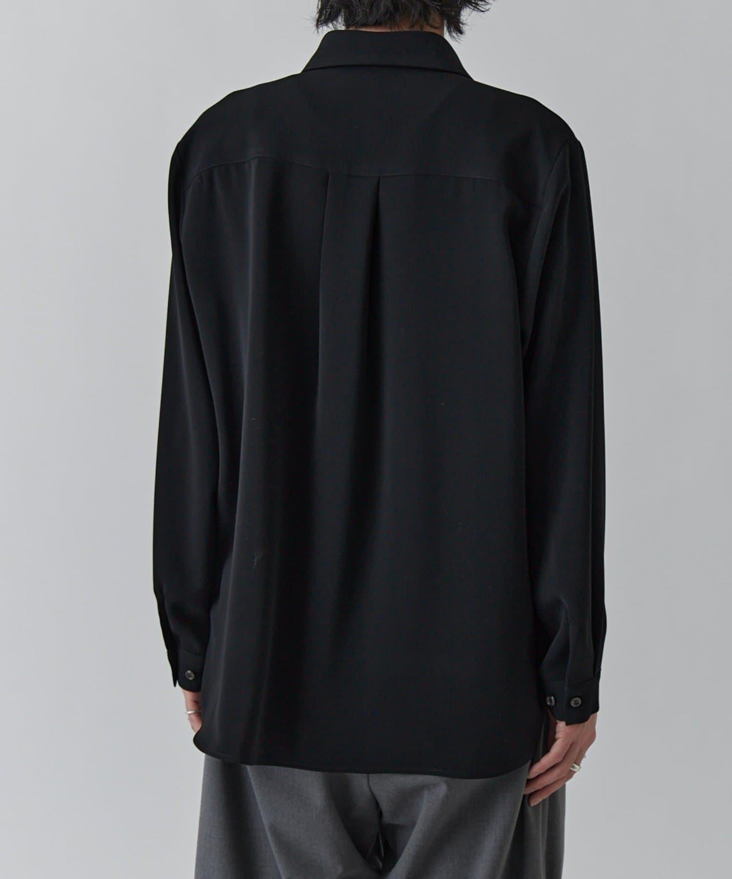 軟觸感基礎襯衫