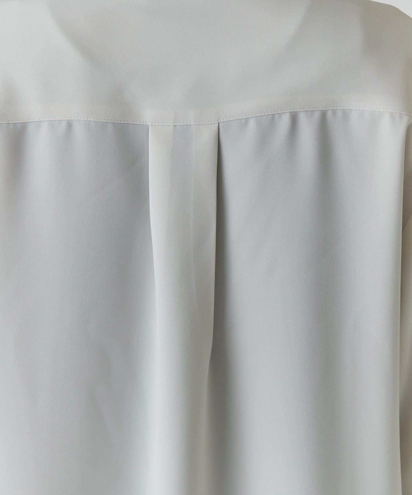 柔軟觸感拼色領襯衫