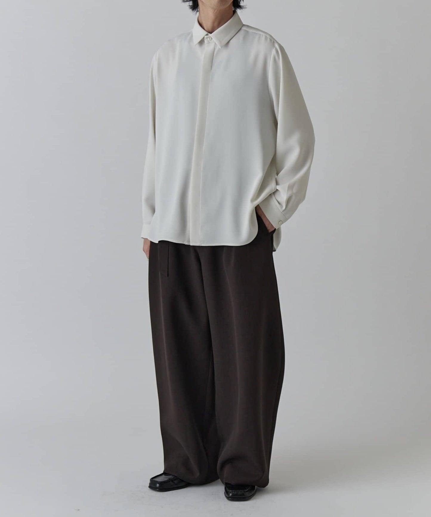 軟觸感基礎襯衫