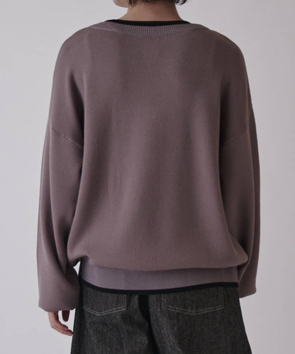 疊穿設計亨利領上衣