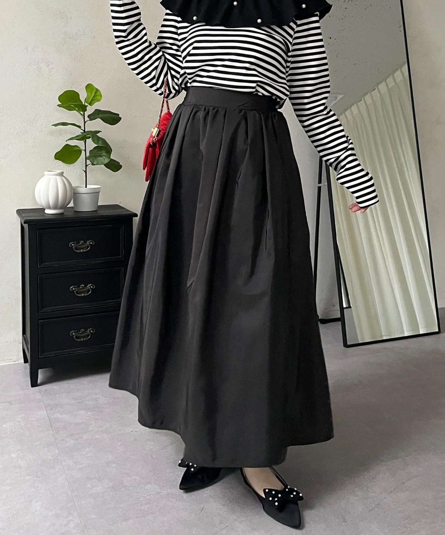 蓬鬆塔夫綢傘擺半身裙