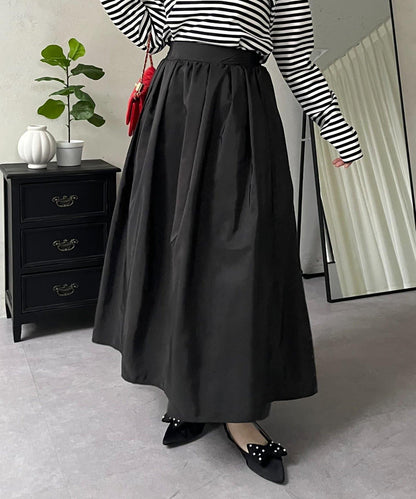 蓬鬆塔夫綢傘擺半身裙