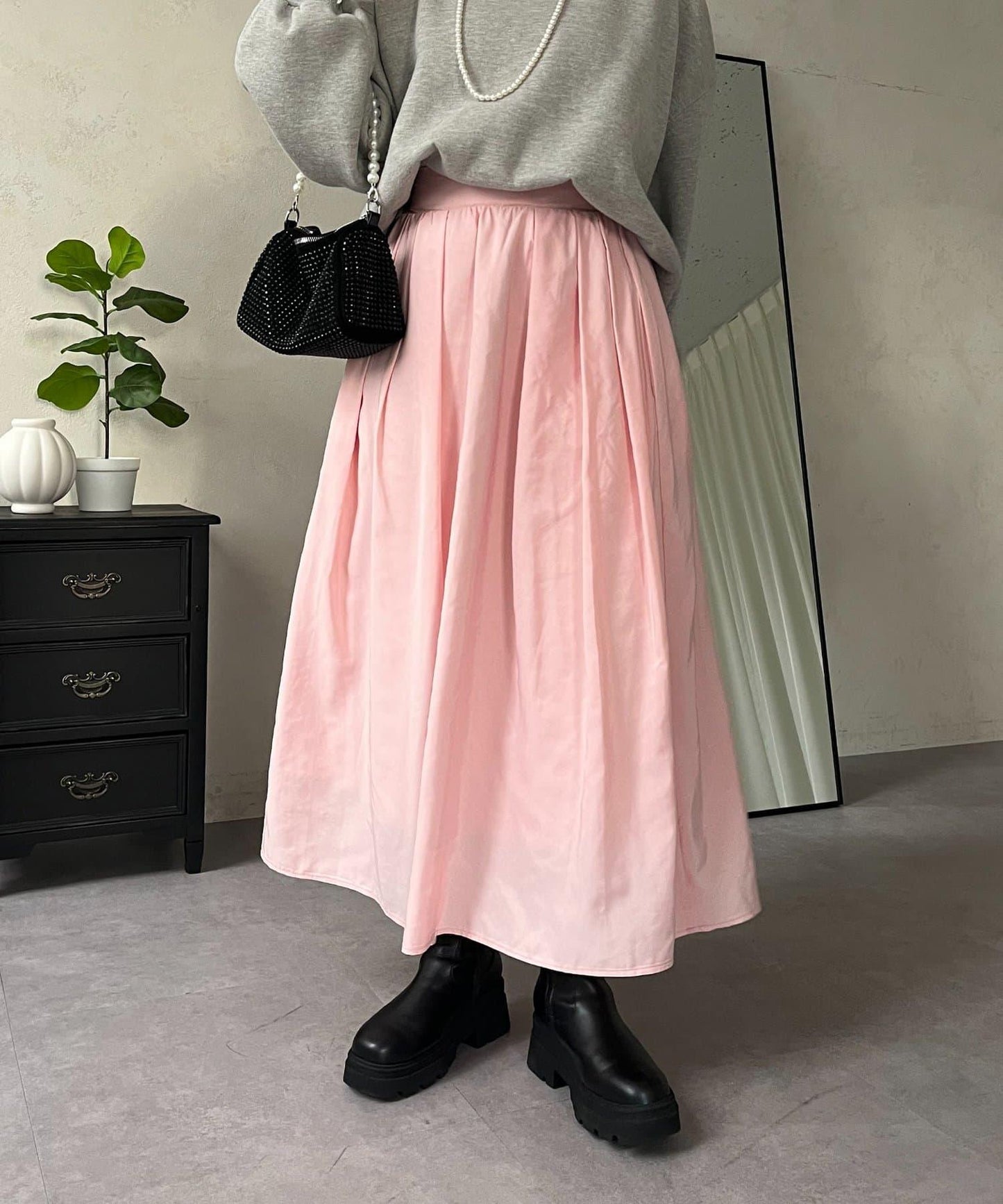 蓬鬆塔夫綢傘擺半身裙