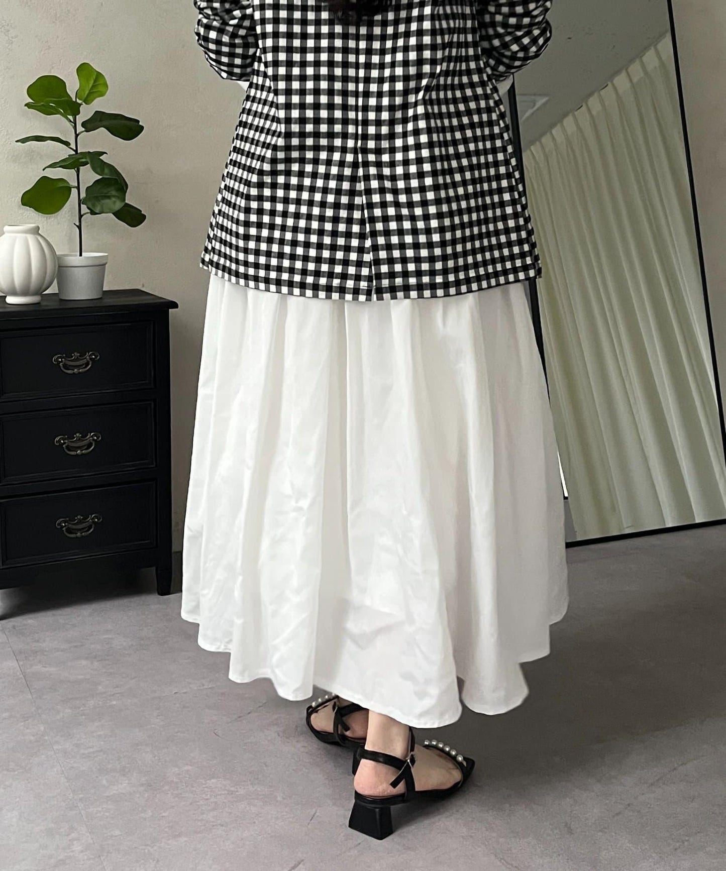 蓬鬆塔夫綢傘擺半身裙