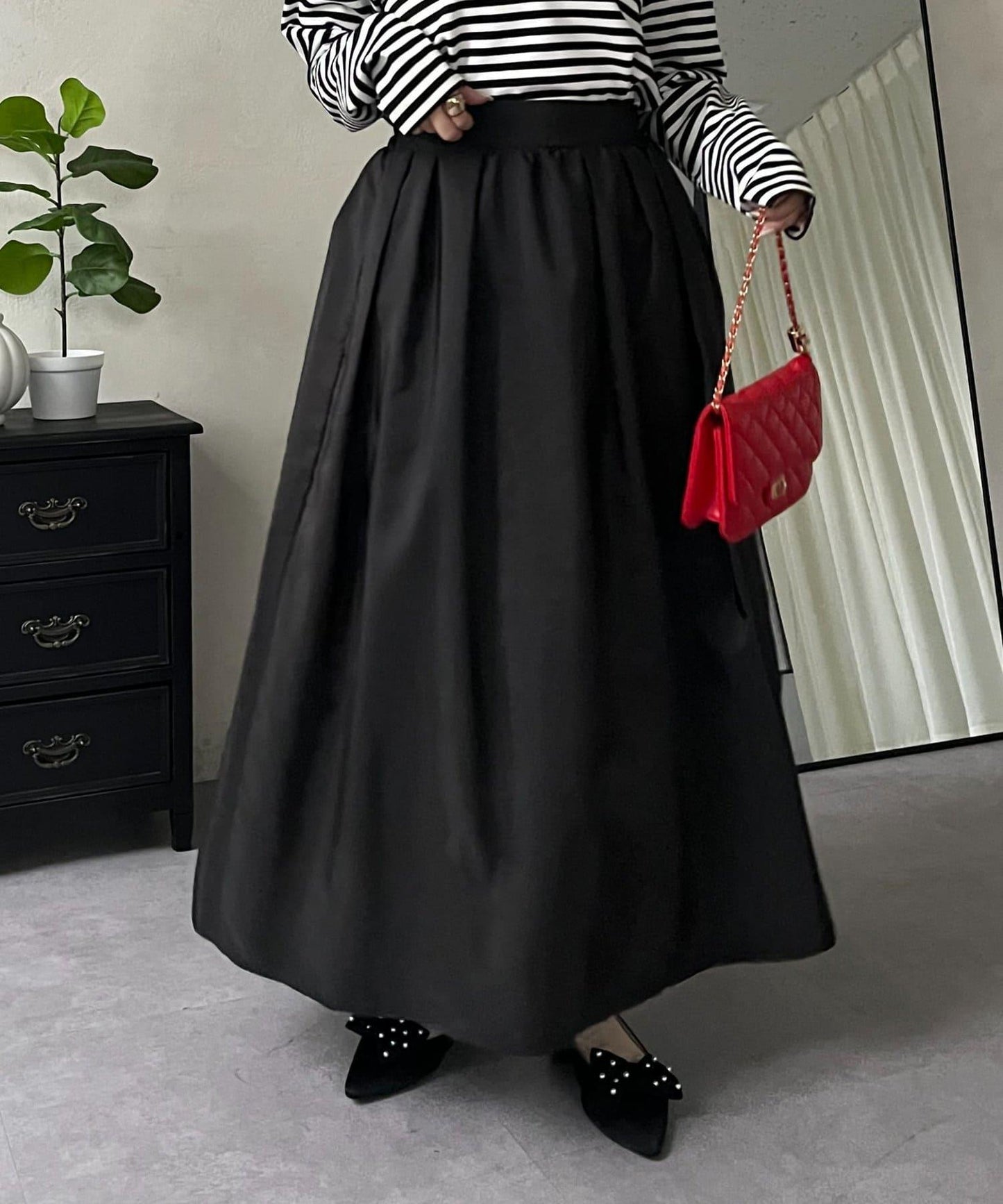 蓬鬆塔夫綢傘擺半身裙