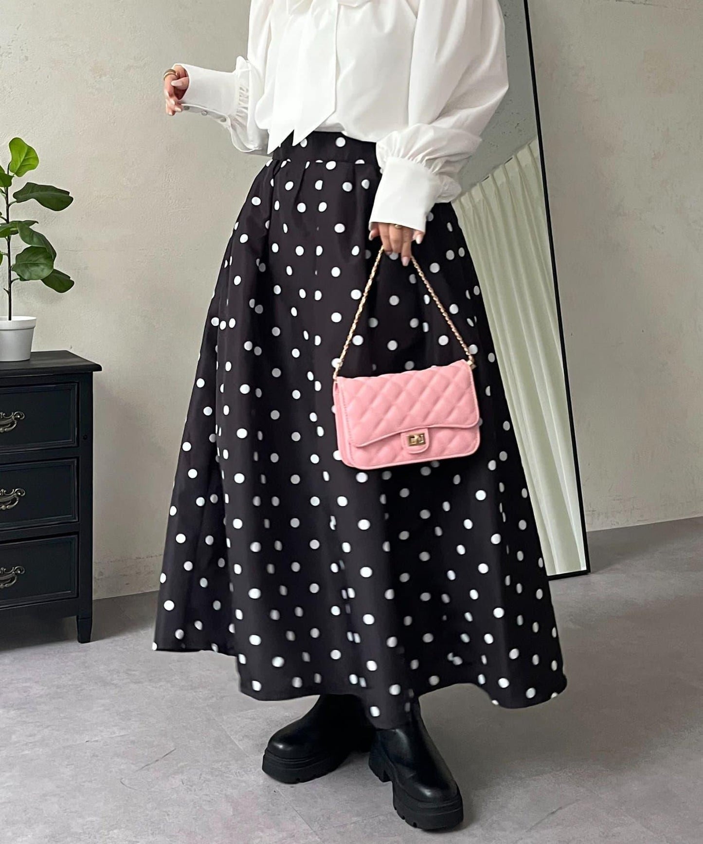 圓點格紋蓬鬆塔夫綢傘形半身裙