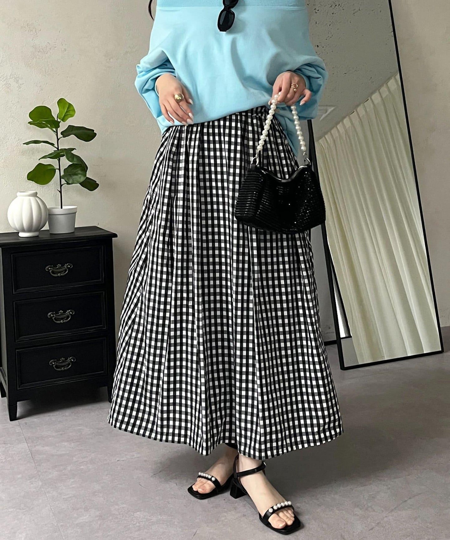 圓點格紋蓬鬆塔夫綢傘形半身裙