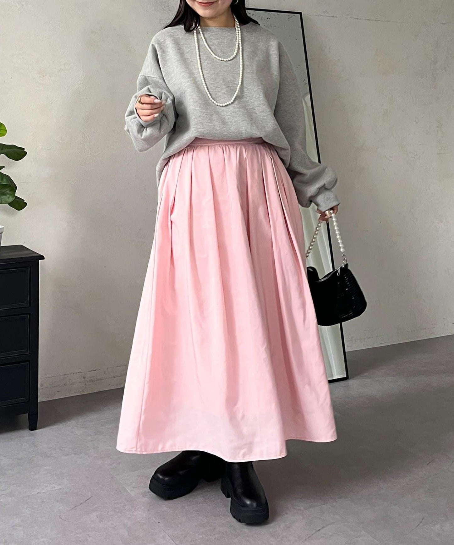 蓬鬆塔夫綢傘擺半身裙