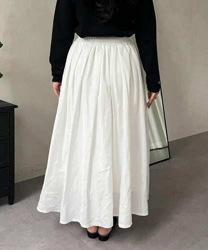 蓬鬆塔夫綢傘擺半身裙