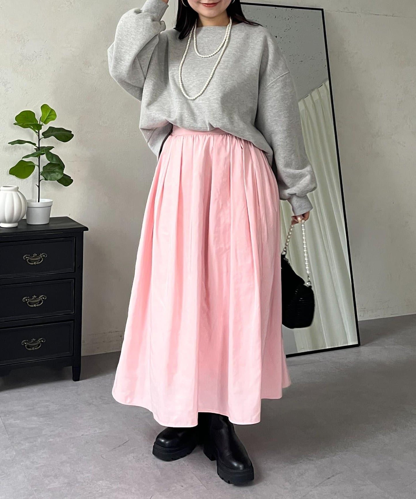 蓬鬆塔夫綢傘擺半身裙