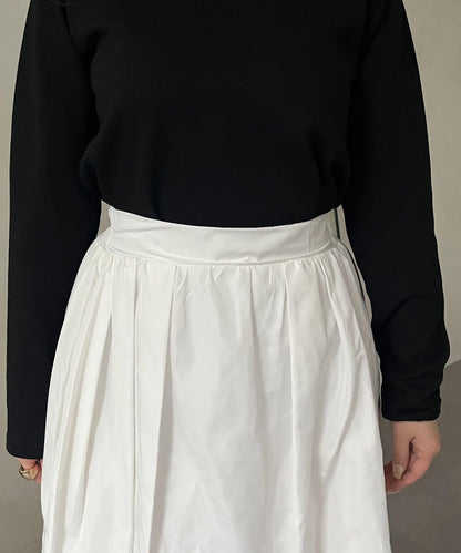 蓬鬆塔夫綢傘擺半身裙