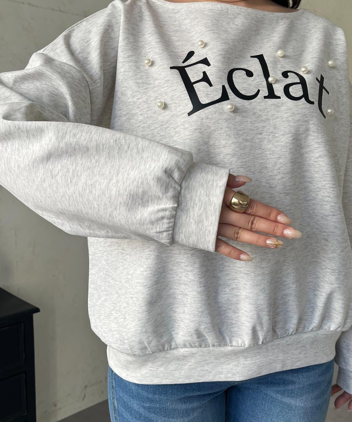 隨機珍珠Logo設計衛衣