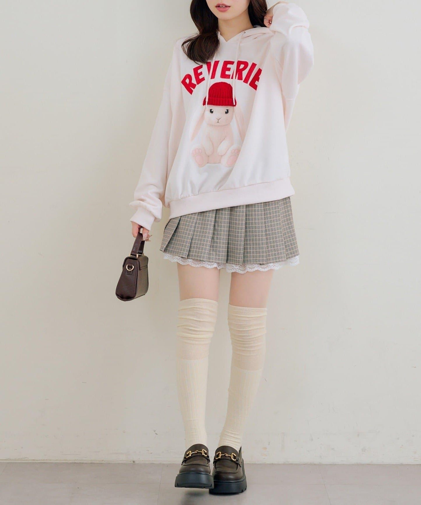 RMAF 戴針織帽兔子圖案連帽衛衣