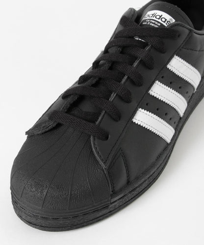 adidas SUPERSTAR 82