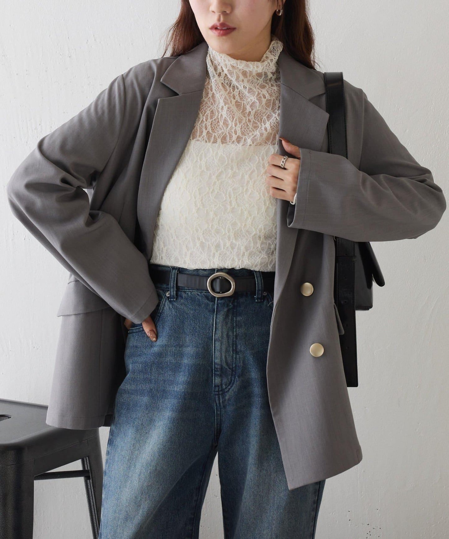 彈力蕾絲立領套頭上衣