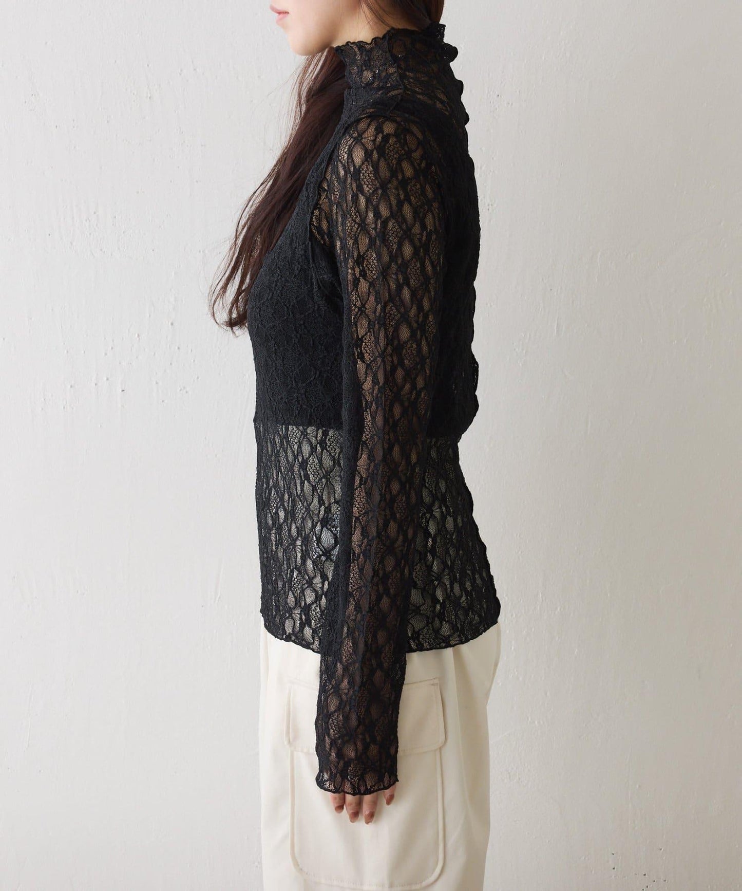 彈力蕾絲立領套頭上衣