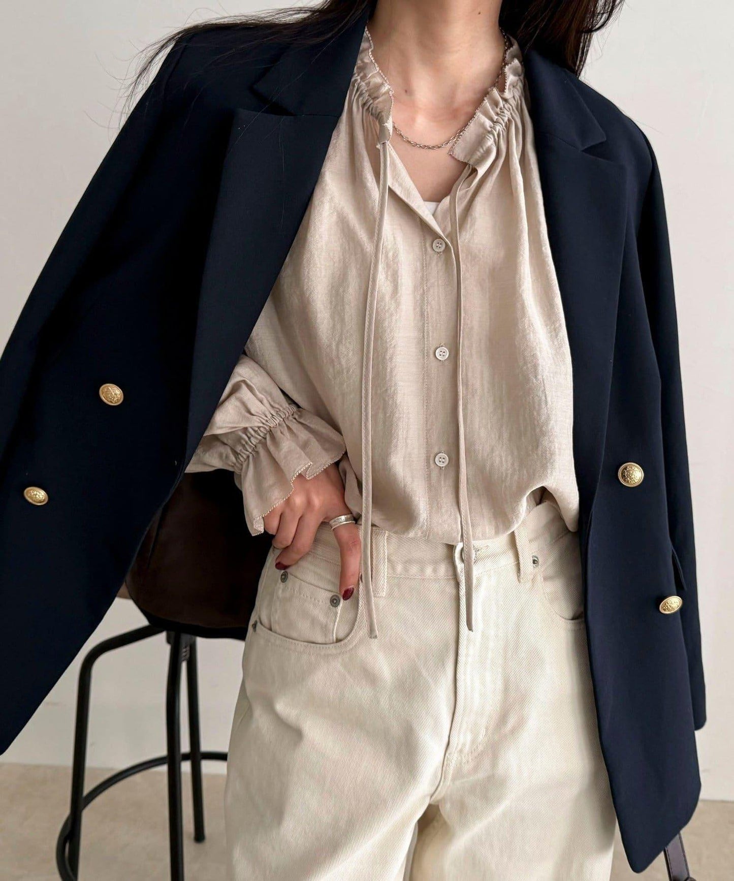 閃亮薄紗褶皺襯衫