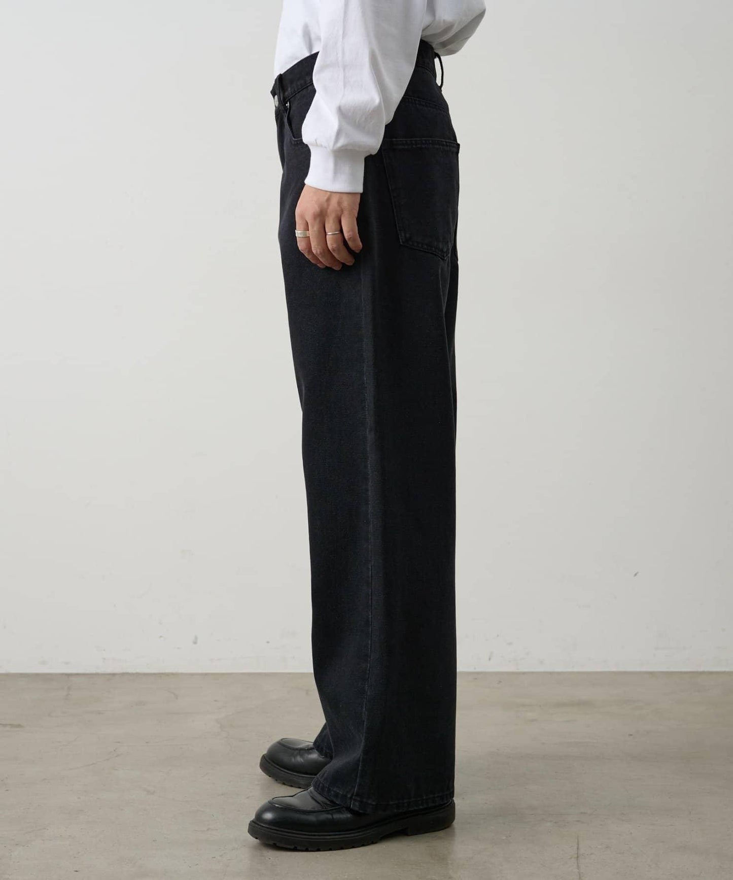 復古風寬鬆直筒牛仔褲